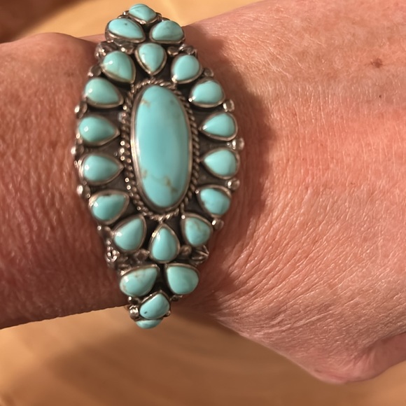 Turquoise Cluster Cuff Bracelet - Picture 6 of 8